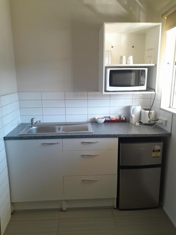 Wellington 747 Motel - image 18