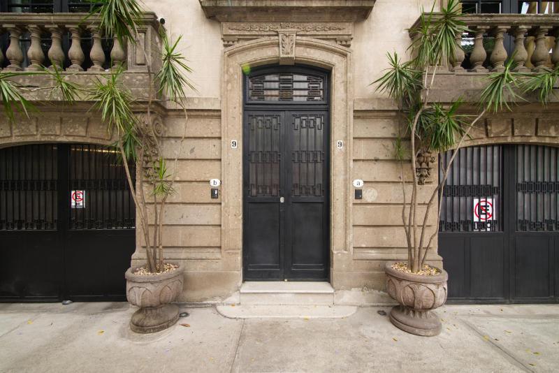 Livin Condesa - image 50