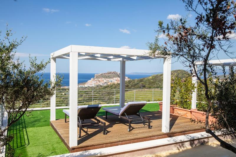 Deluxe Double Room with Sea View image 1