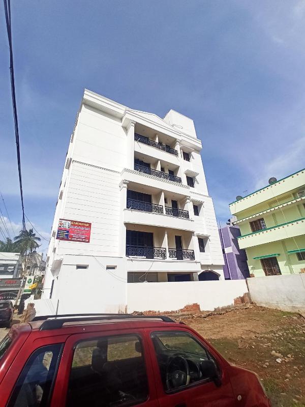 shree service apartment - image 5