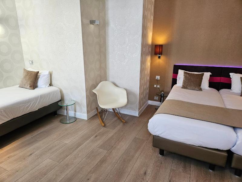 Triple Room image 4