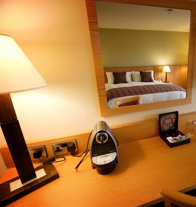 Executive Suite image 2