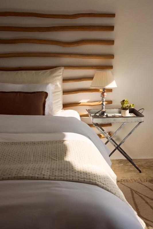 Deluxe Room with Sea View image 4