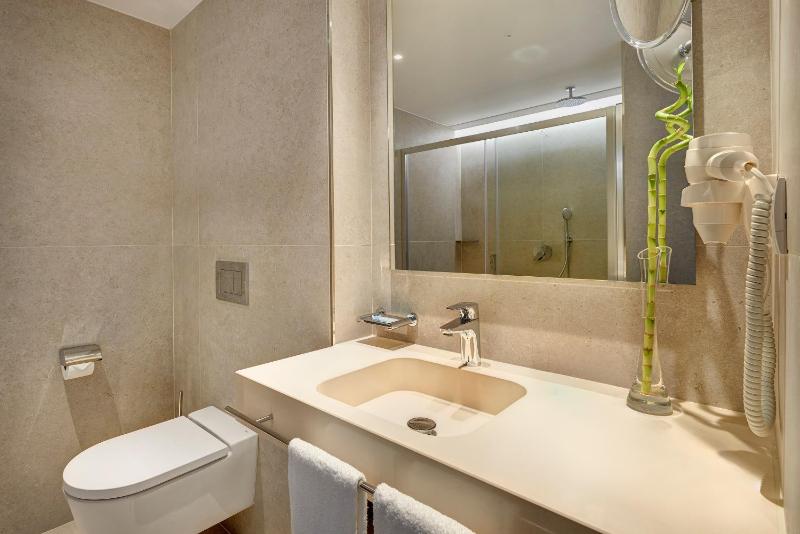 Standard Double Room image 1