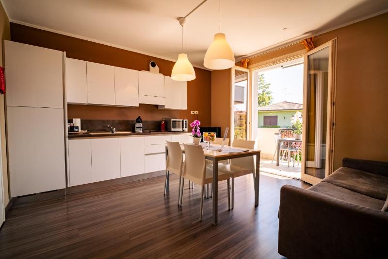 Comfort Apartment image 4