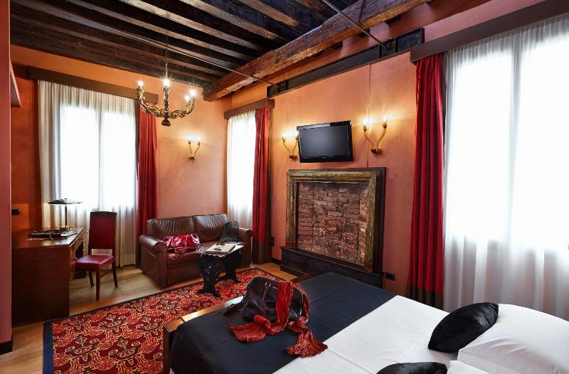 Classic Triple Room image 4