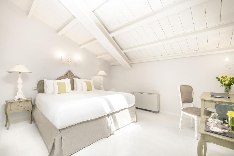 The Loft One image 1
