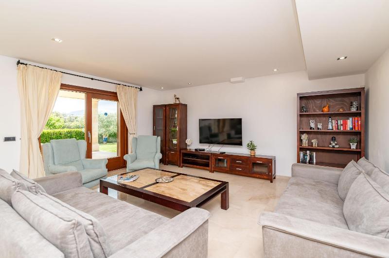 Villa Can Fiol by Sealand Villas - image 2