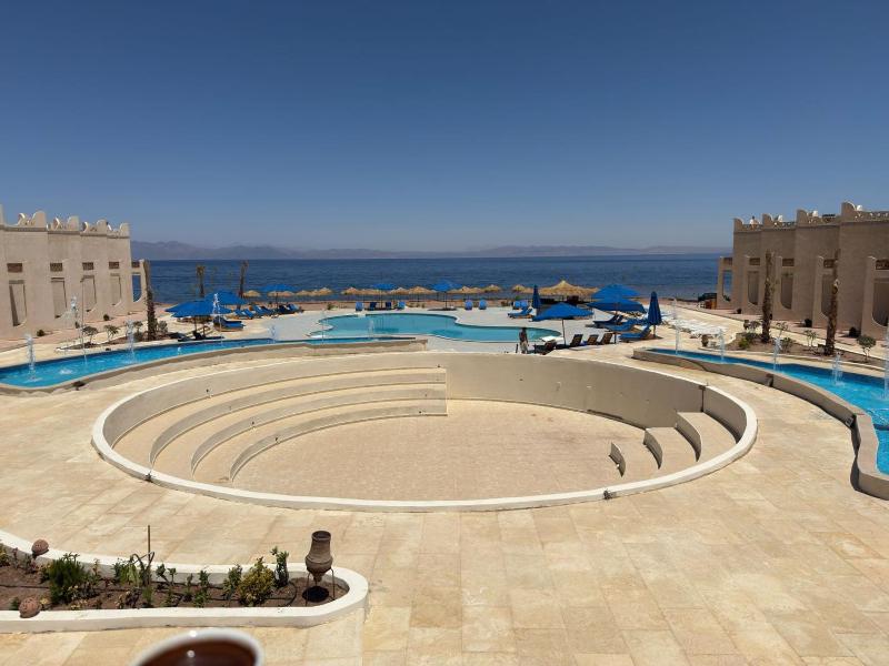 Zain Dive Inn - image 32