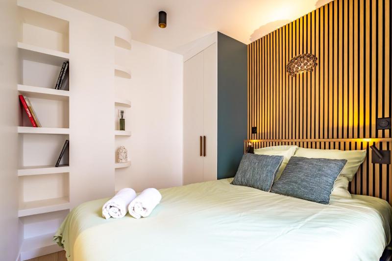 4 Guest - Hausmanian Flat Arc de Triomph - image 3