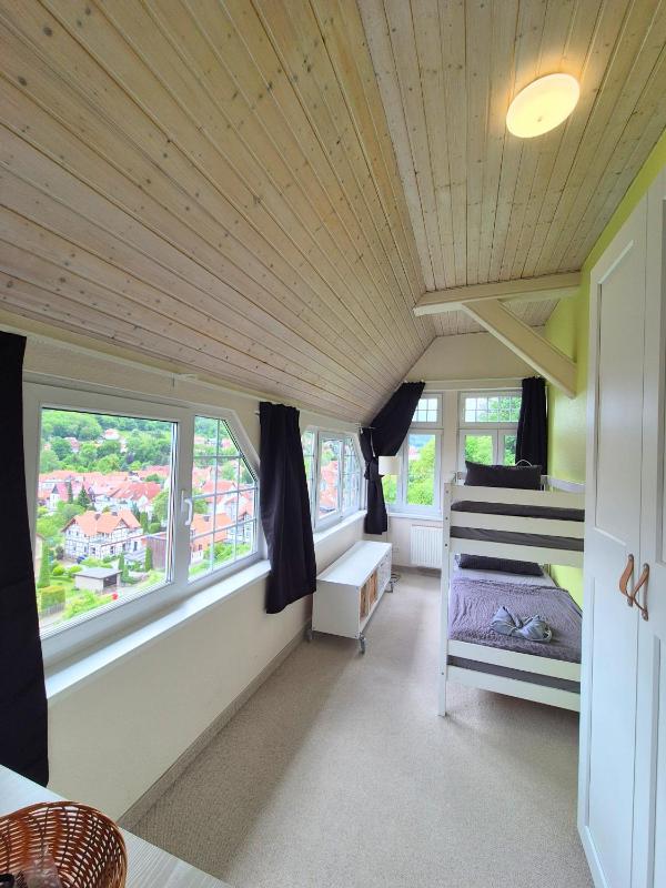 Two-Bedroom Apartment with Castle View image 4