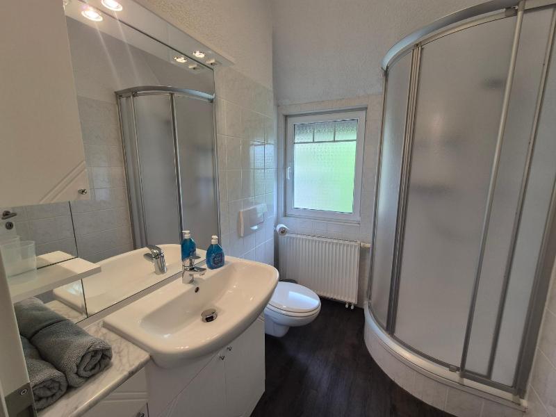 One-Bedroom Apartment with Balcony image 2