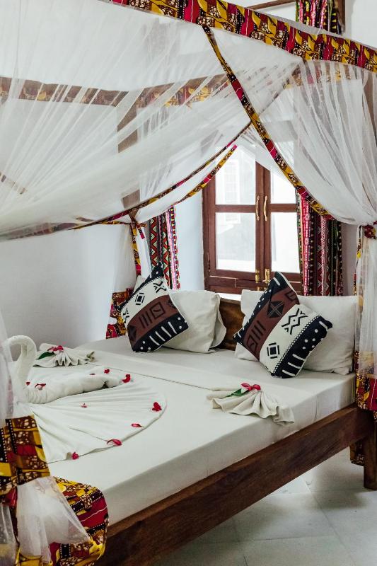 Shoki Shoki Guest House - image 1