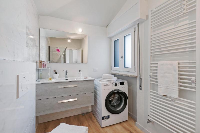 Matta Apartment 400m From The Lake - Happy Rentals - image 18