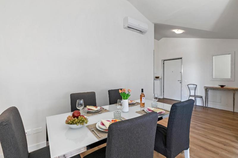 Matta Apartment 400m From The Lake - Happy Rentals - image 32