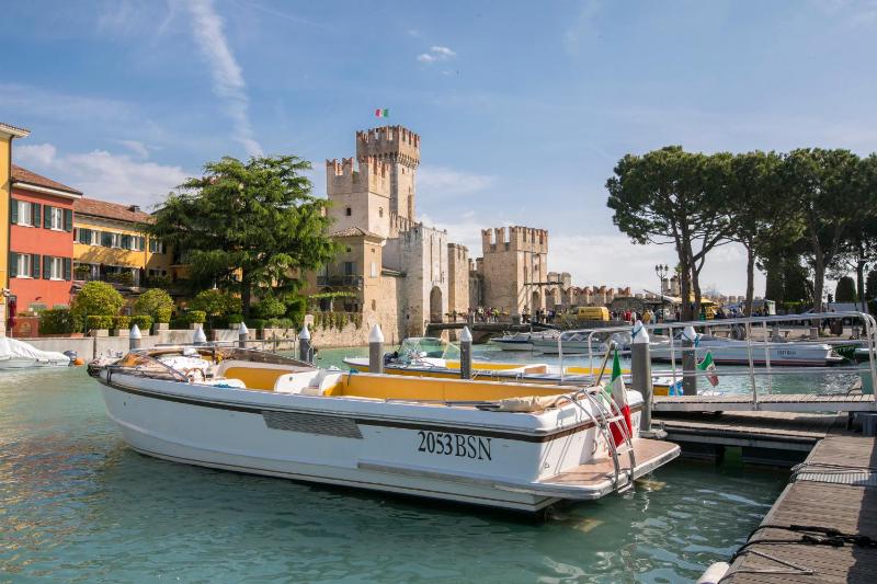 Matta Apartment 400m From The Lake - Happy Rentals - image 14