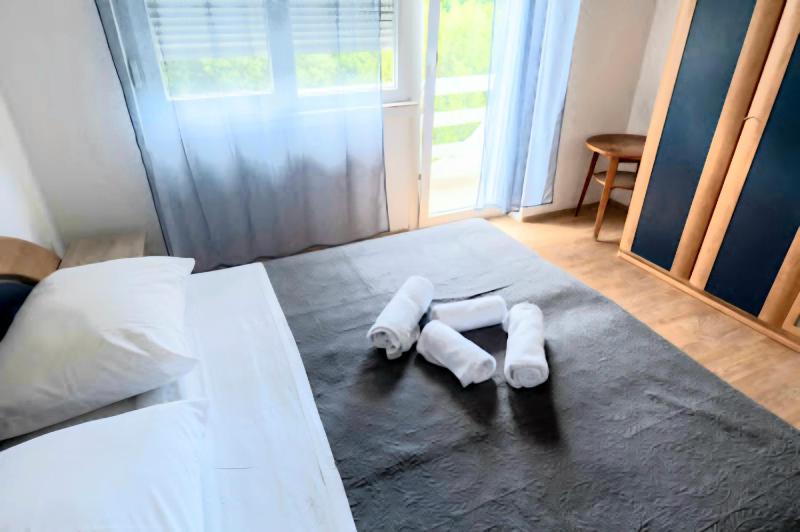 Double Room with Private Bathroom image 1