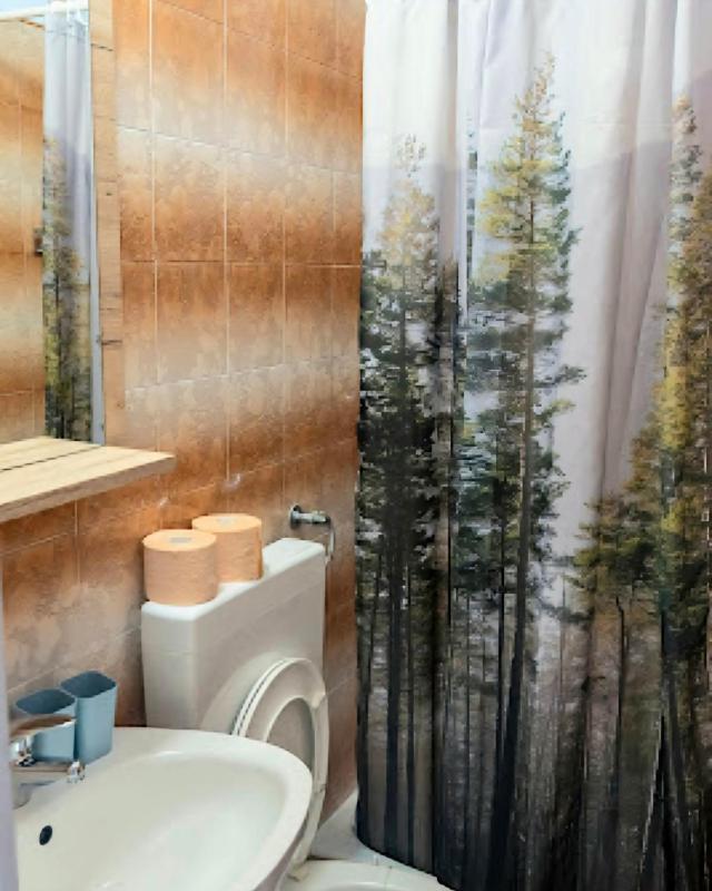 Double Room with Private Bathroom image 2