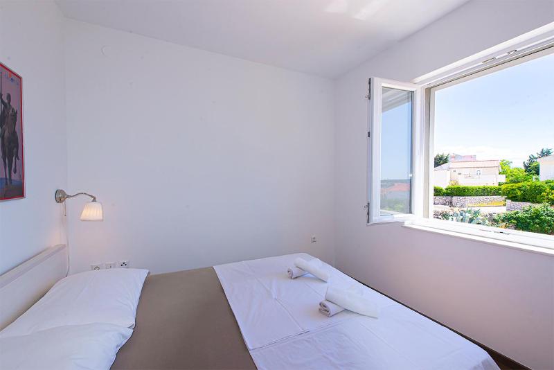 Apartments Niks - image 8