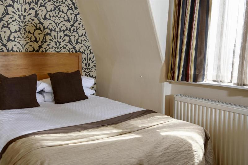 Standard Single Room image 1