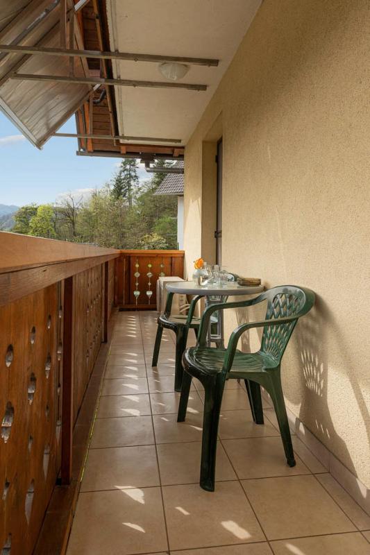 Double Room with Balcony image 3