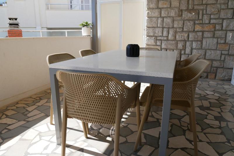 Apartment - Ground Floor image 4