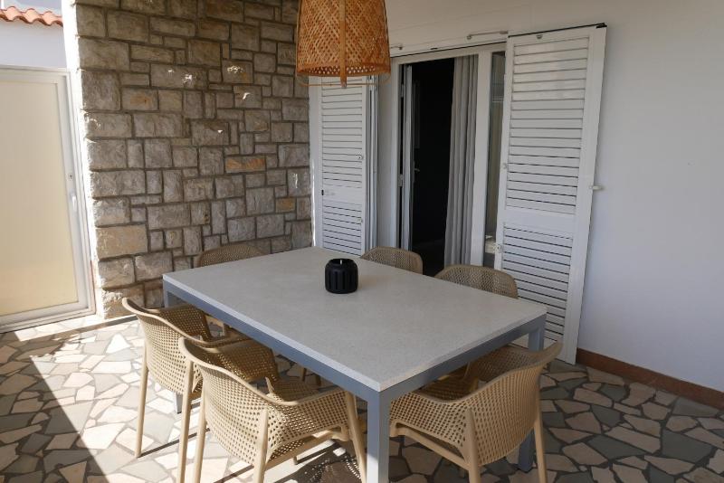 Apartment - Ground Floor image 2