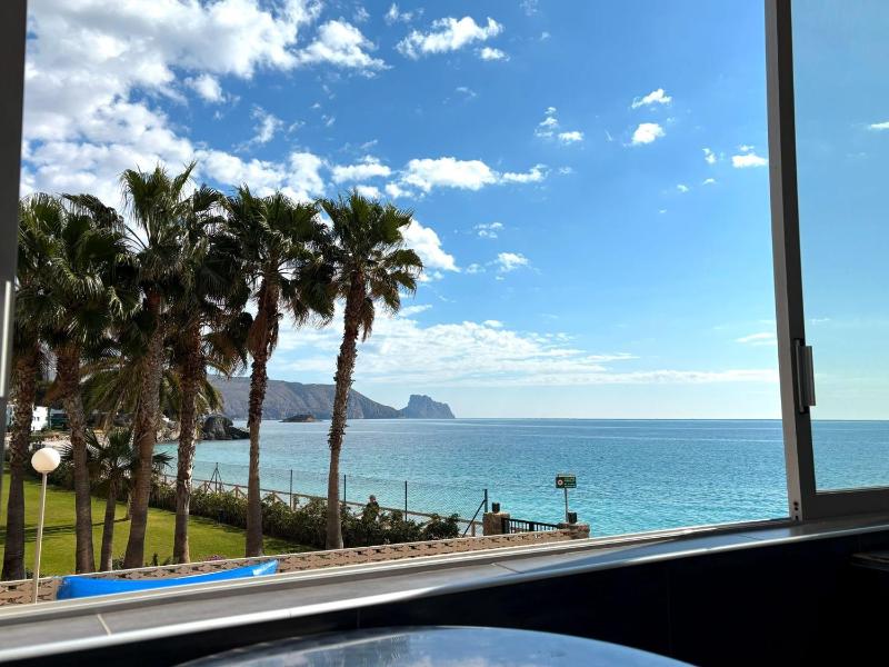 Standard Double Room image 3