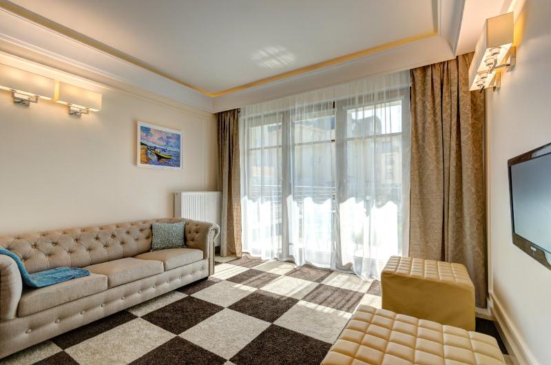 Bentley Home Sopot - image 7