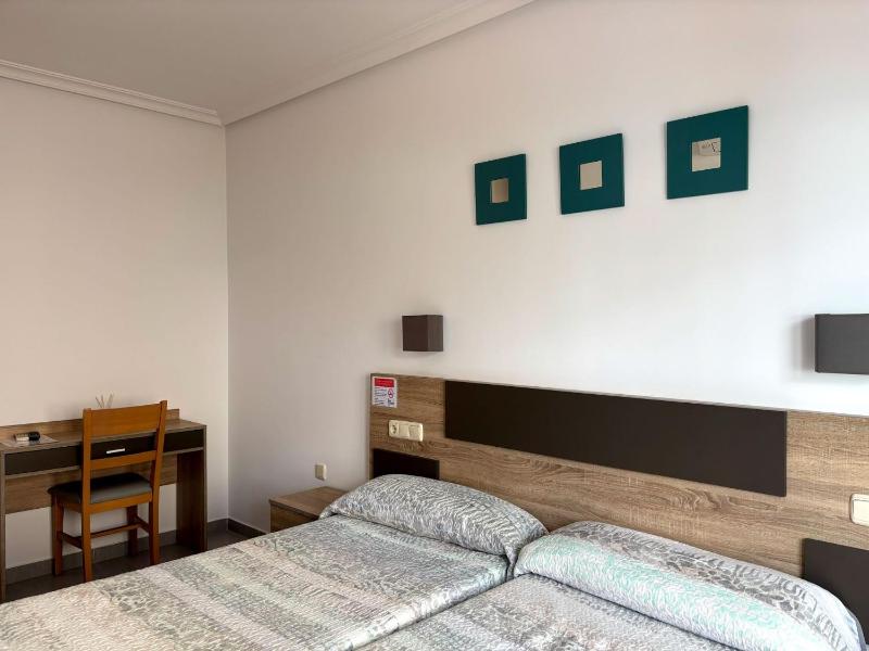 Hostal El Trovador - image 5