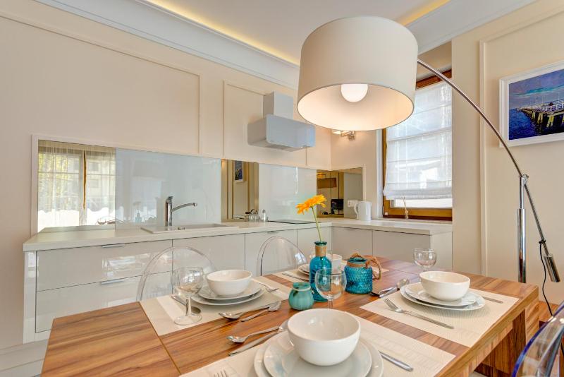 Bentley Home Sopot - image 13