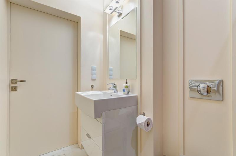 Bentley Home Sopot - image 10