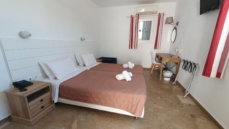 Budget Triple Room image 1