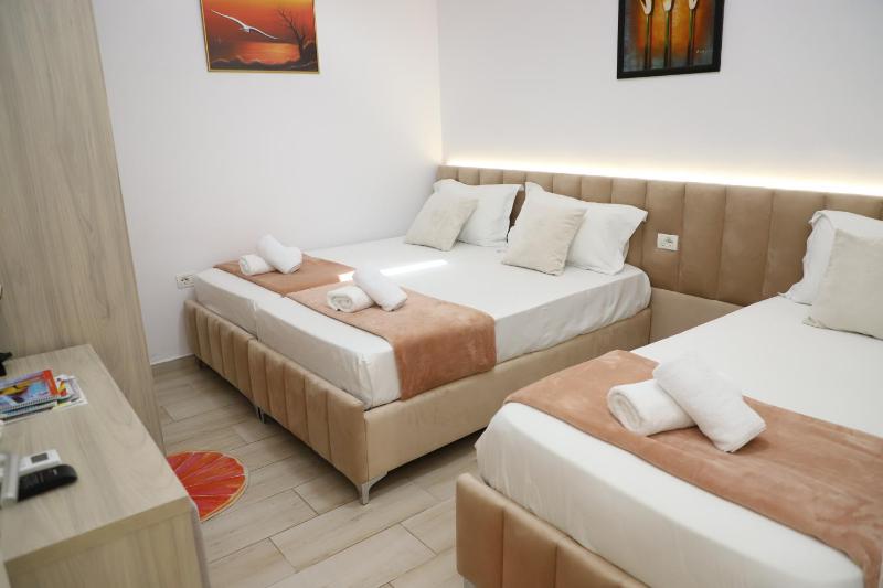 Downtown Apartment - image 13