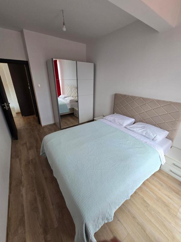 Omega 2 Apartment Budva - image 9