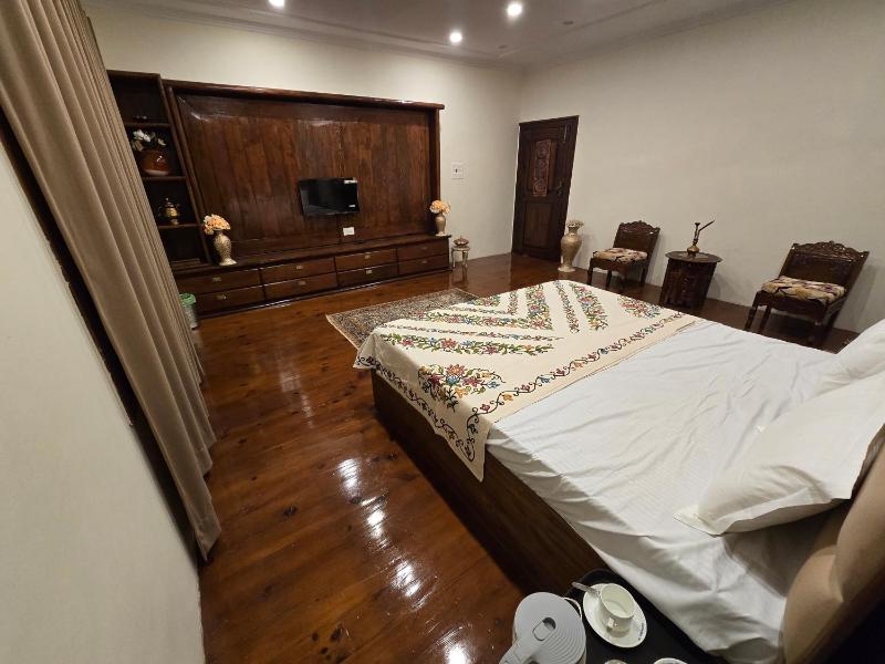 Taha Inn - image 15