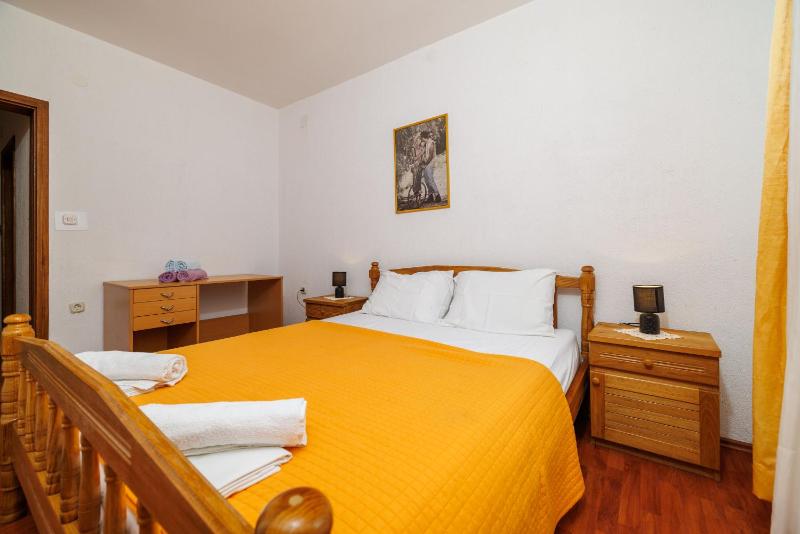 Two-Bedroom Apartment image 4