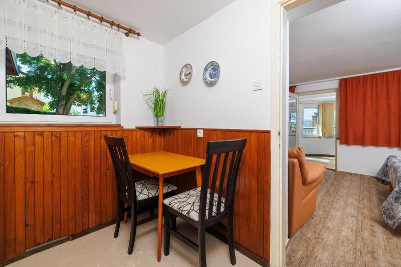 Apartment Car - image 4