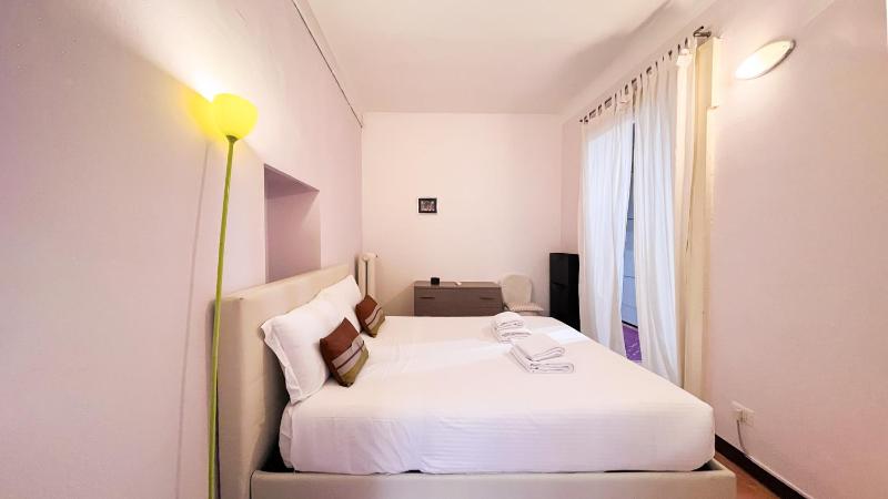 Triple Room with Bathroom image 3