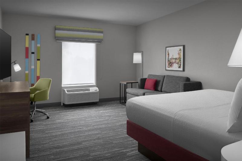 King Room with Sofa Bed - Non-Smoking image 4