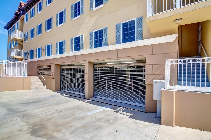 303 Fernandina Cay - image 24