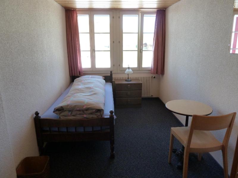 Single Room image 3