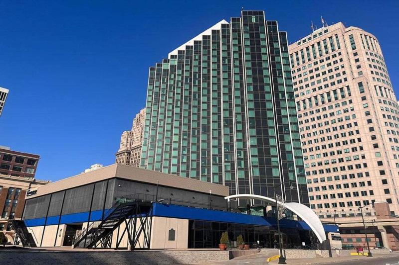 Fort Pontchartrain Detroit a Wyndham Hotel - image 1
