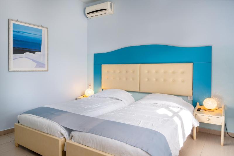 Triple Room image 4