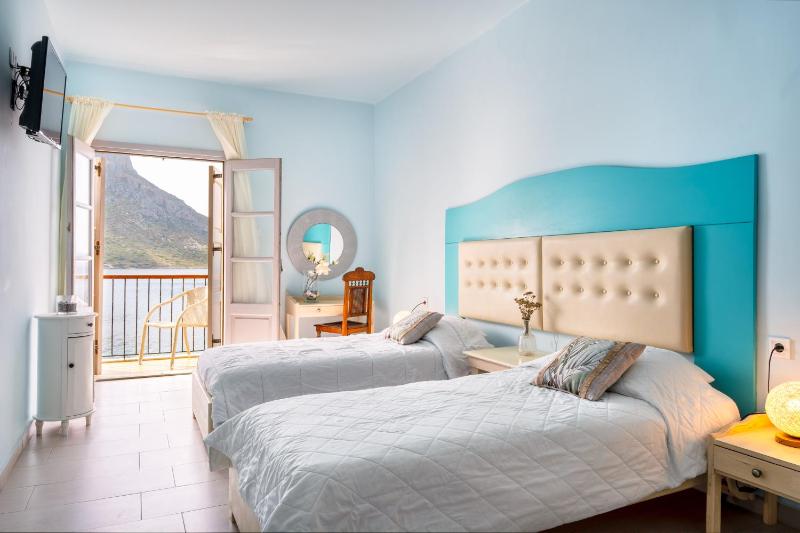Standard Double or Twin Room with Sea View image 1