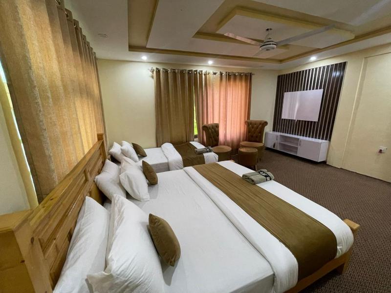 Skardu Saraye Hotel & Resort - image 16