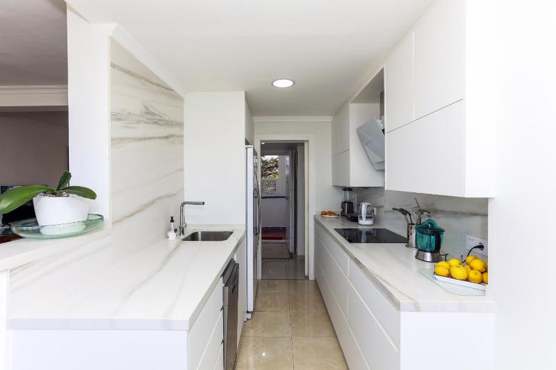 169 Medina Molins B-6 - image 10