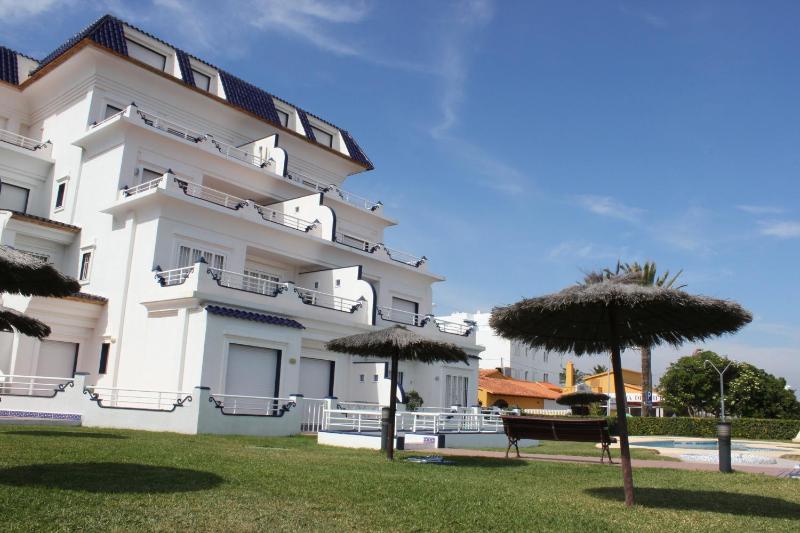 169 Medina Molins B-6 - image 5