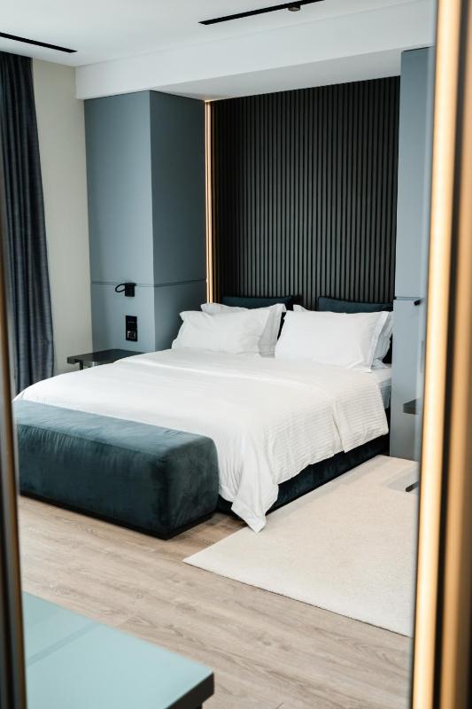 Superior Double Room image 2