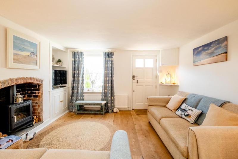 Seahorse Cottage Aldeburgh - sleeps 4 - Adult only property - Managed by Aldeburgh Coastal Cottages - image 29